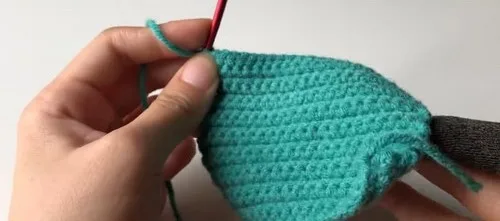 Crochet camera pouch pattern for beginners — photo 5