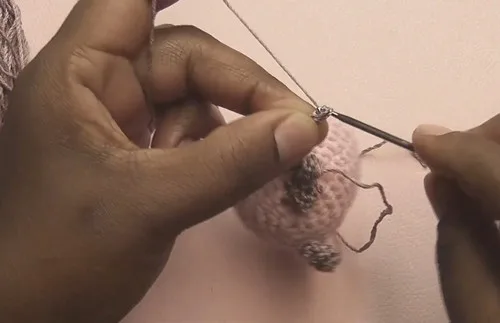Crochet Mini Axolotl Amigurumi Pattern That'll Melt Hearts — photo 3