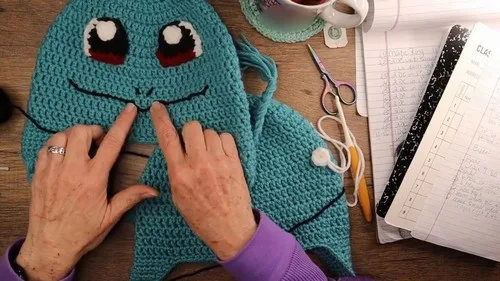 Adorable Crochet Squirtle Hat Pattern for Pokémon Fans — photo 2