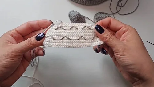 Easy Crochet Totoro Hat Pattern for Kids — photo 4
