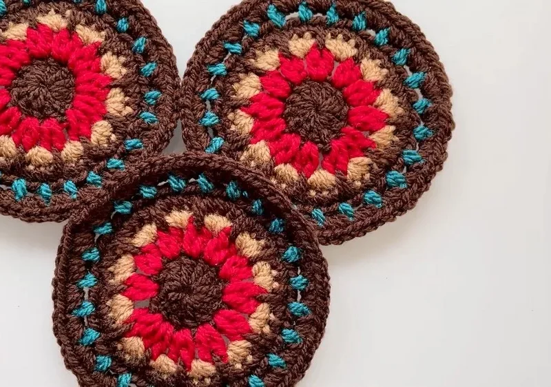 Mandala coaster crochet pattern for a calm evening