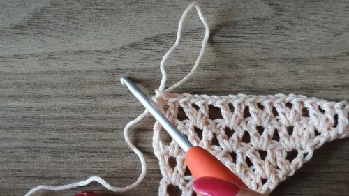 Pineapple stitch maxi dress crochet pattern — photo 3