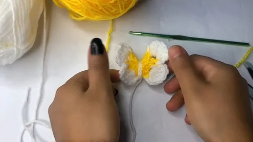 Quick & Easy Crochet Butterfly Amigurumi Pattern — photo 3