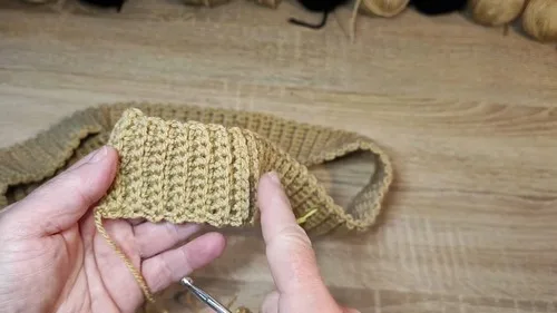 Striped crochet jacket for men with ribbed trim — photo 3