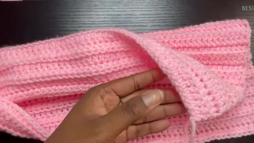 Easy crochet arm warmers you can finish in an afternoon — photo 4